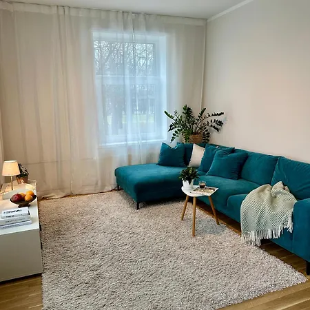 Paernustay With Free Parking Apartment